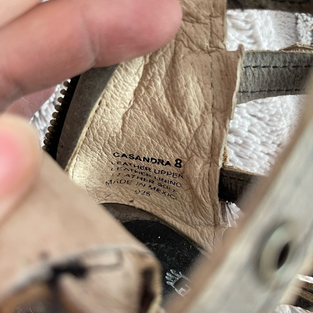 Handcrafted Black Gladiator Sandals - Picture 8 of 11